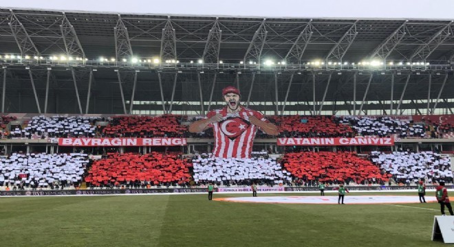 'Bayrağın rengi, vatanın canıyız'