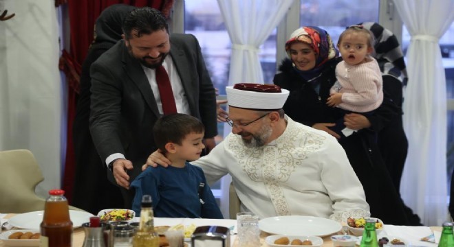 'Cenab-ı Hak birliğimizi, beraberliğimizi daim eylesin'