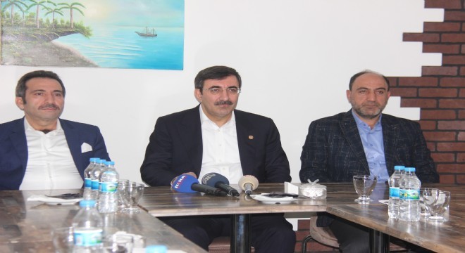 'Ekonomimiz 1 milyon 233 bin yeni istihdam üretti'