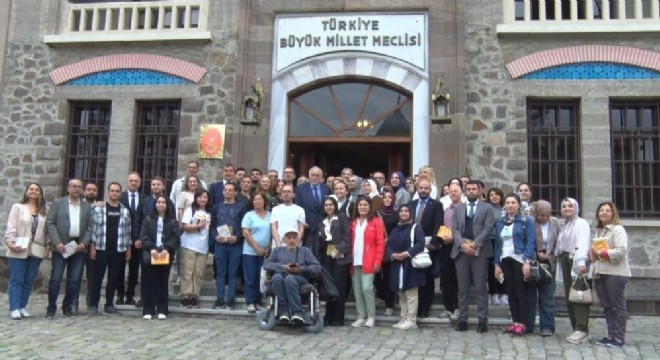 'Türkçe'nin Farklı Kıtalardaki Serüveni'