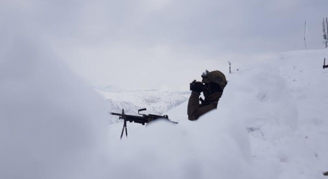'Şahikalar üstünde meydan okur bu erler'