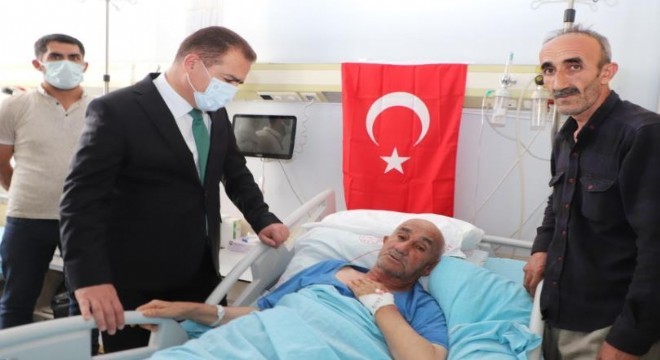 'Şehitlerimiz, milletimizin kahramanlarıdır'