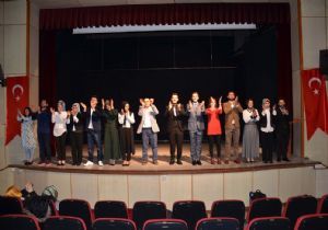 Erzurum'da hayallerini sahneye taşıyacaklar