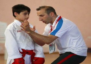 KARATE'DE ÇELİKBİLEK KARDEŞLER TUTULMUYOR