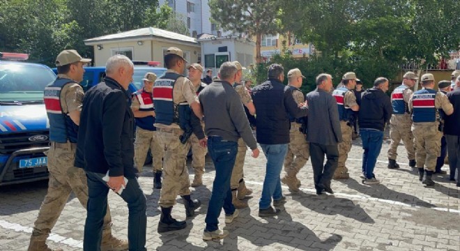 2 ilde rüşvet operasyonu: 32 gözaltı