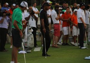 Golfçülere ünlü desteği