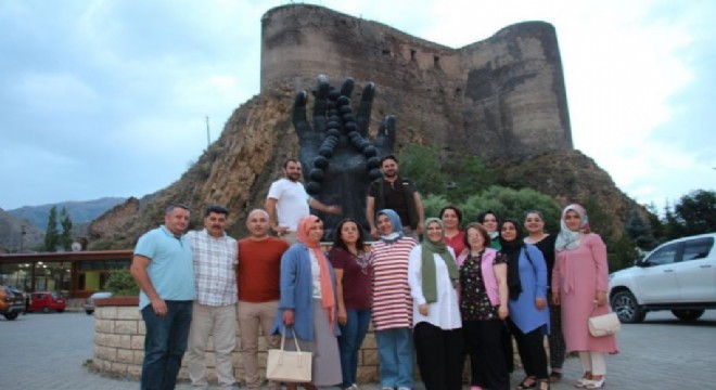 21 yıl sonra Oltu'da buluştular