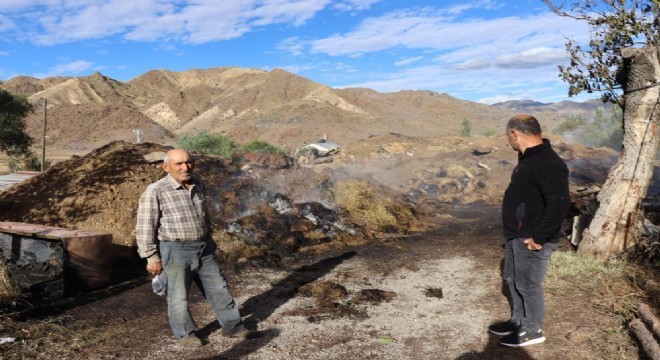 6 bin balya ot, 100 ton saman kül oldu