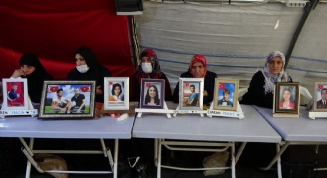 928 gündür evlat yolu gözlüyorlar