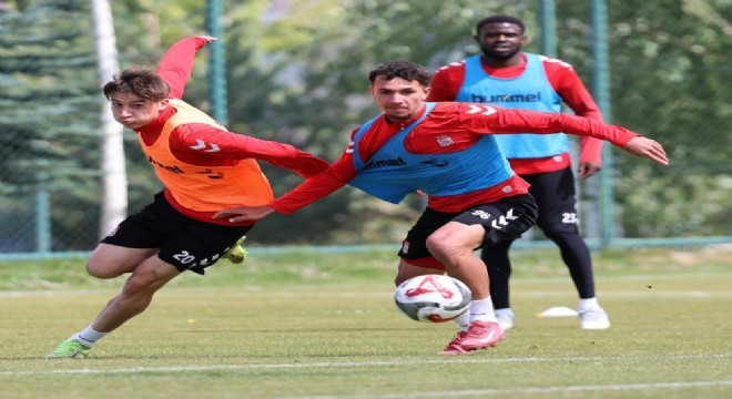 A.Demirspor maçına Erzurum'da hazırlandılar