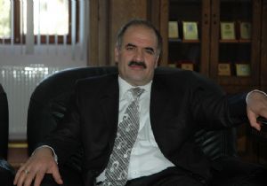 Aksak yeni yönetimi kutladı