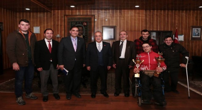 ATAUNİ'de Engelliler ve Eğitim bilgilendirmesi