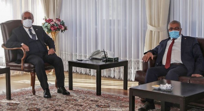 ATAUNİ'de Pasinler konuşuldu