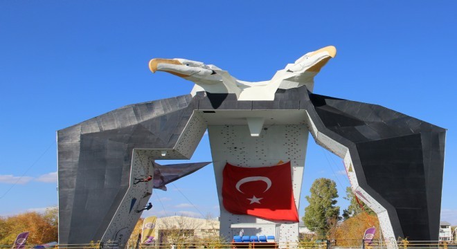 ATAÜNİ'de Duvara Tırmanma Festivali