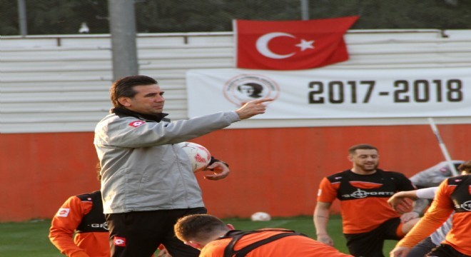 Adanaspor'da Özköylü dönemi sona erdi