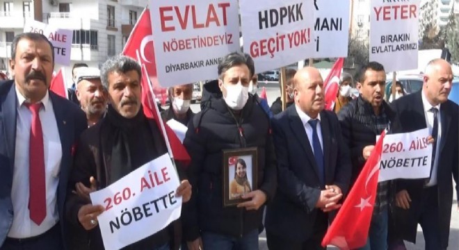 Ailelerin direnişine bir aile daha katıldı