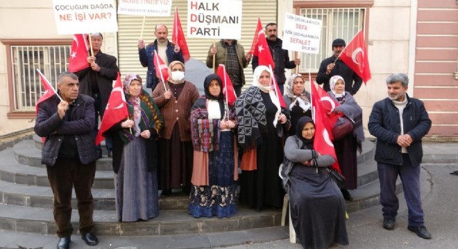 Ailelerin evlat direnişi bin 228'inci gününde