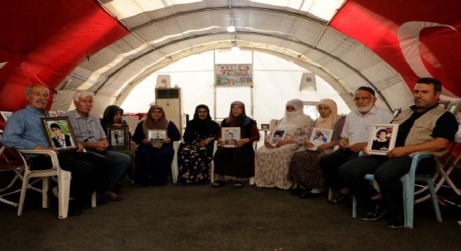 Ailelerin evlat direnişi bin 420'nci gününde