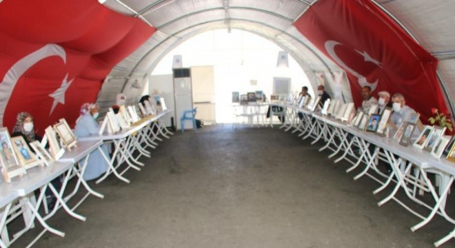 Ailelerin evlat nöbeti 597'inci gününde