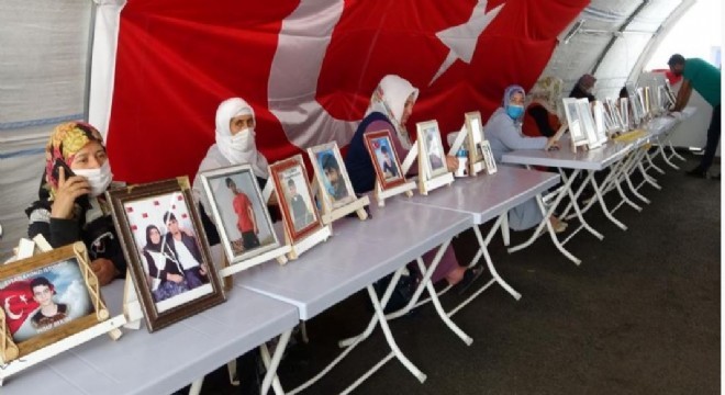 Ailelerin evlat nöbeti 722'inci gününde