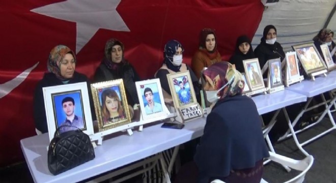 Ailelerin evlat nöbeti 912'inci gününde