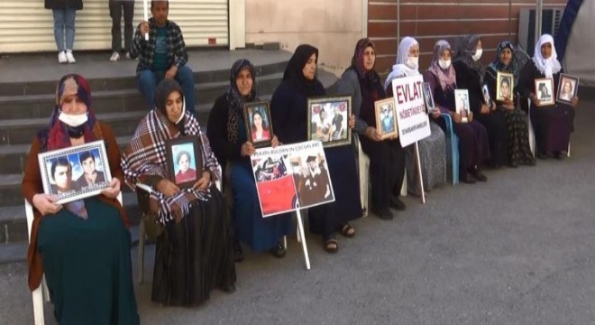 Ailelerin evlat nöbeti 955'nci gününde