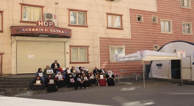 Ailelerin evlat nöbeti bin 148'inci gününde