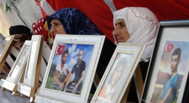 Ailelerin nöbeti bin 315'inci gününde