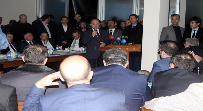 Akdağ: 'Bir de utanmadan demokrasi dersi verirsiniz'