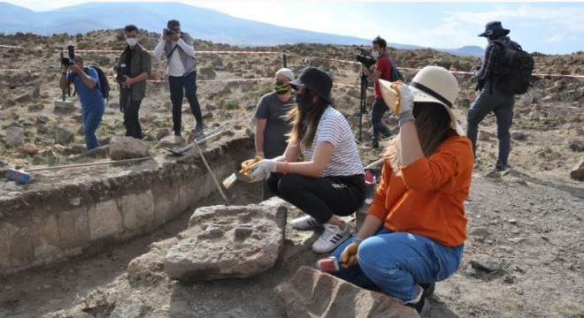 Anı Ören Yeri'nde kazı çalışmaları sürüyor
