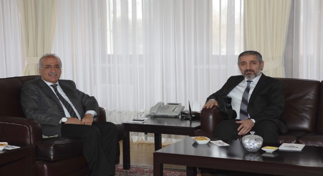 Ardahan Üniversitesi Rektörü Biber, Rektör Çomaklı'yı Ziyaret Etti