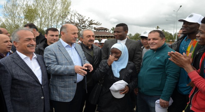 Atatürk Üniversitesi'nden 1. Uluslararası Öğrenci Şöleni