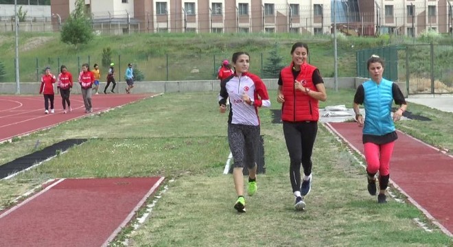 Atletizm Milli Takımı, Erzurum'da kampa girdi
