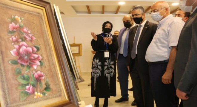 Aziziye'de Geleneksel Türk Sanatları buluşması