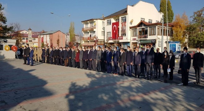 Aşkaleliler Atatürk'ü rahmet ve saygıyla andı