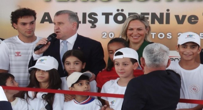 Bak: Türkiye bir spor ülkesi olma yolunda