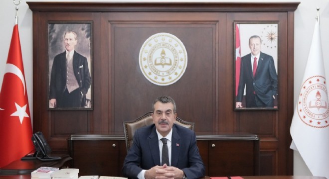 Bakan Tekin'den Gençliğe mesaj