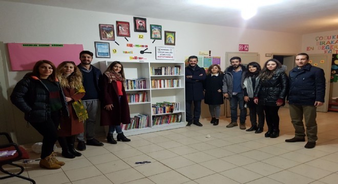 Baro'dan Göller'e kütüphane armağanı