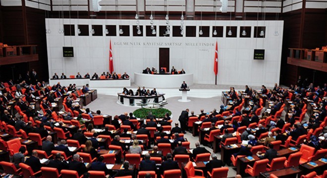 Bedelli askerlikle ilgili kanun teklifi kabul edildi