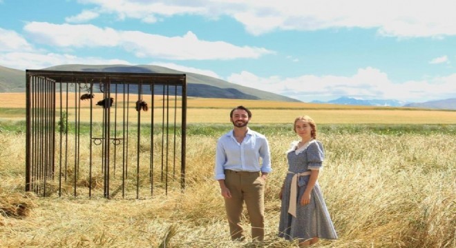 Bu serginin benzeri yok