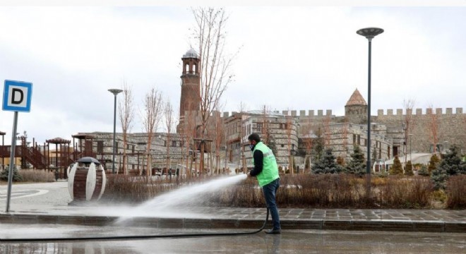 Büyükşehir'den salgınla mücadele