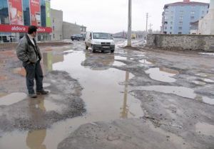 BAŞKANLAR UYUYOR, REZALET BÜYÜYOR!