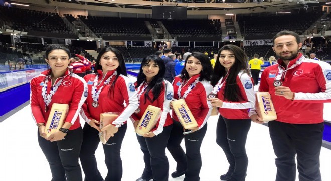 Curlingte Avrupa 3'üncüsü oldular