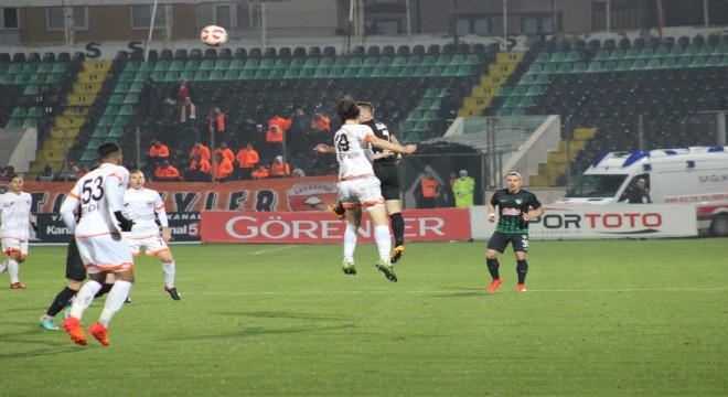 Denizlispor Adana'yı eli boş gönderdi