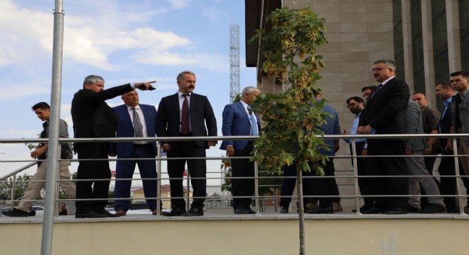 Doğu'da yatırım mesaisi