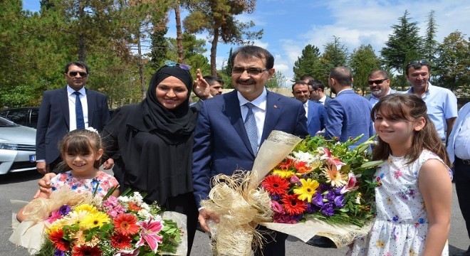 Dönmez: ''Vatandaşa hizmet boynumuzun borcudur''