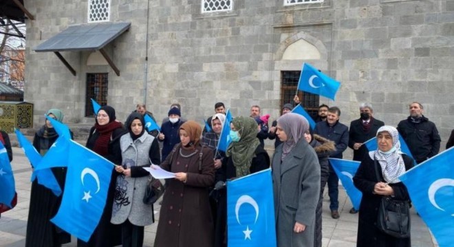 ESTP Doğu Türkistan'a dikkat çekti