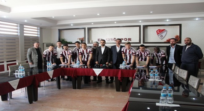 Elazığspor'dan 7 imza