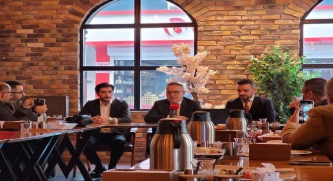 Elmalı, Büyükşehir'e aday adayı oldu