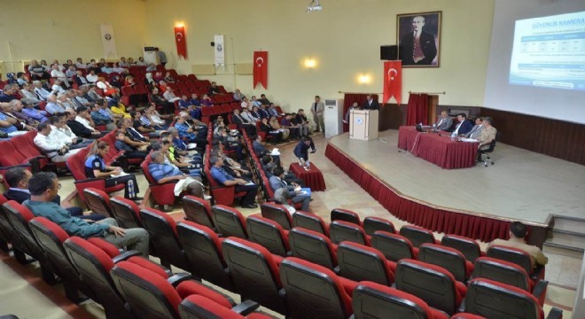 Erzincan'da her okula bir polis